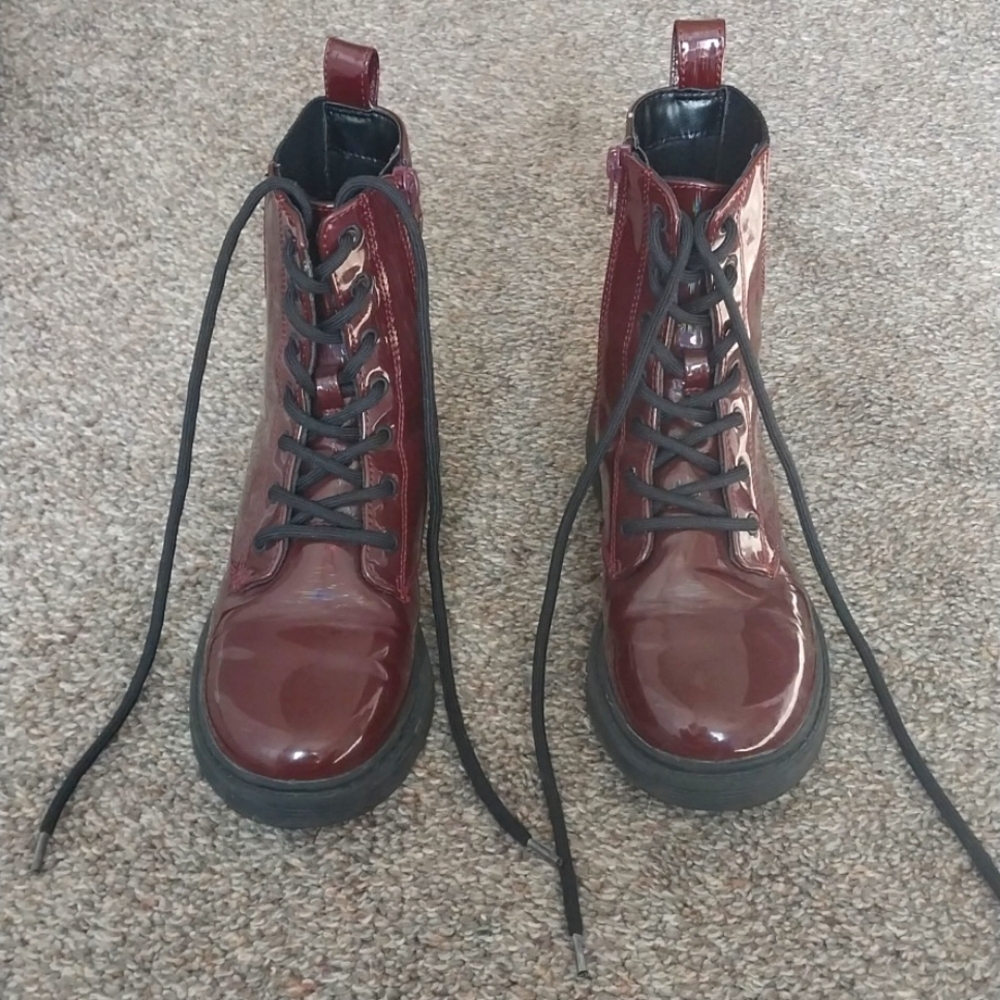 Kids boots